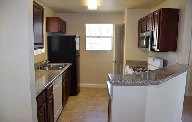 2 beds, 2 baths, $1,375, Unit # 273