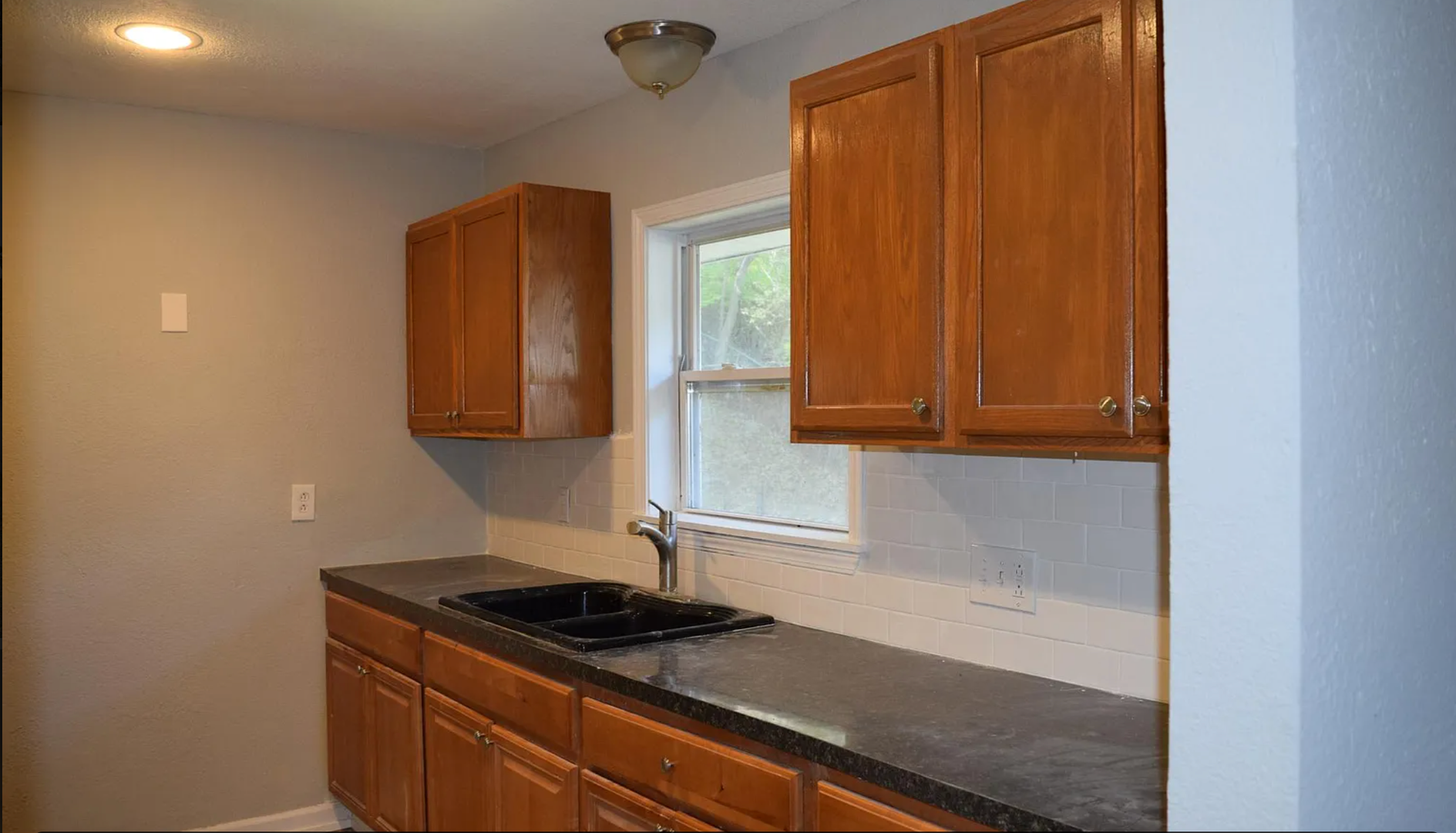 Beautifully Remodeled 3-Bedroom Single Family Home – Move-In Ready!