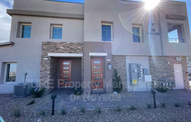 600 N CARRIAGE HL DR