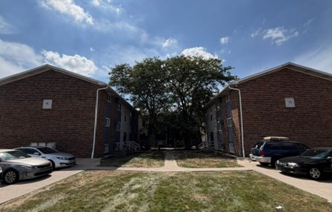 1 bed, 1 bath, 522 sqft, $800, Unit 2409-34
