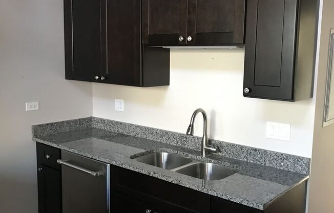 Rio Properties - 1739