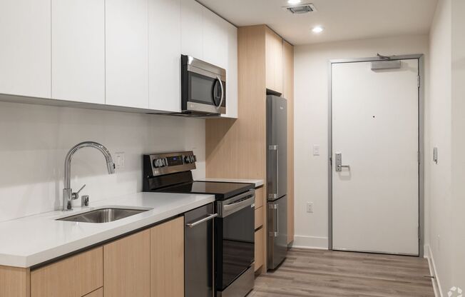 1 bed, 1 bath, 445 sqft, $1,875, Unit 212