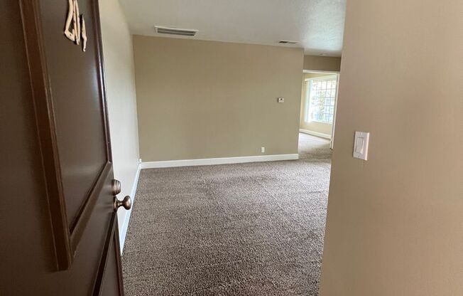 Heritage Crest Apartments