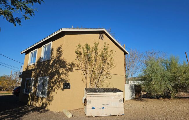 Sunnyslope- 2 Bedroom/ 1 Bath upstairs Apt.