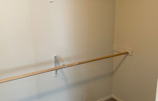 2 beds, 2 baths, 1,000 sqft, $1,395, Unit 012-201