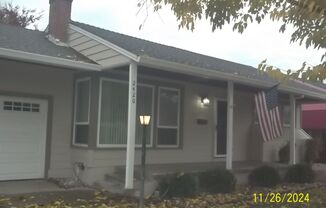 Two bedroom house in Country Club Center area