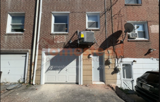 2 beds, 1 bath, $1,625