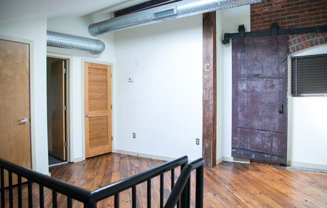 1 bed, 1.5 baths, 709 sqft, $1,495, Unit APT 26W