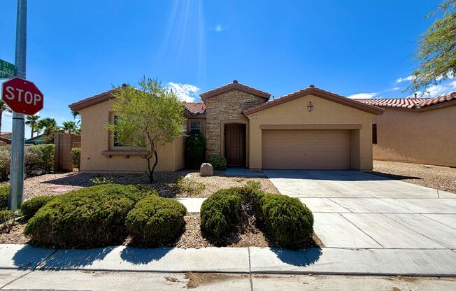 7493 Longhorn Lodge Avenue, Las Vegas, Nevada 89113
