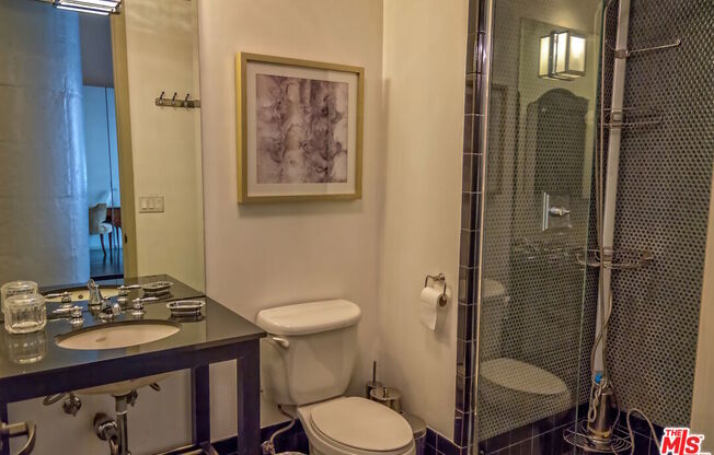1 bed, 1 bath, 920 sqft, $3,300, Unit 303