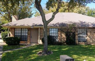 5202 WILD HORSE CT