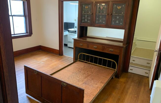 Studio, 1 bath, 375 sqft, $795, Unit 407