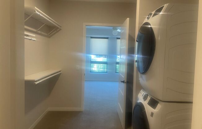 1 bed, 1 bath, 977 sqft, $2,895, Unit 307