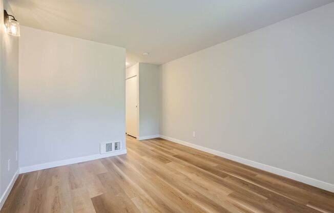 1 bed, 1 bath, 800 sqft, $2,195, Unit Unit F204