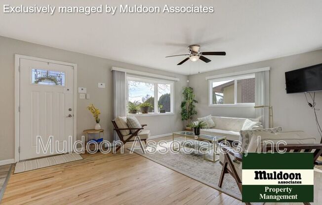 1621 N MONUMENT AVE
