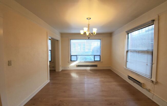 1 bed, 1 bath, 600 sqft, $1,600, Unit 03