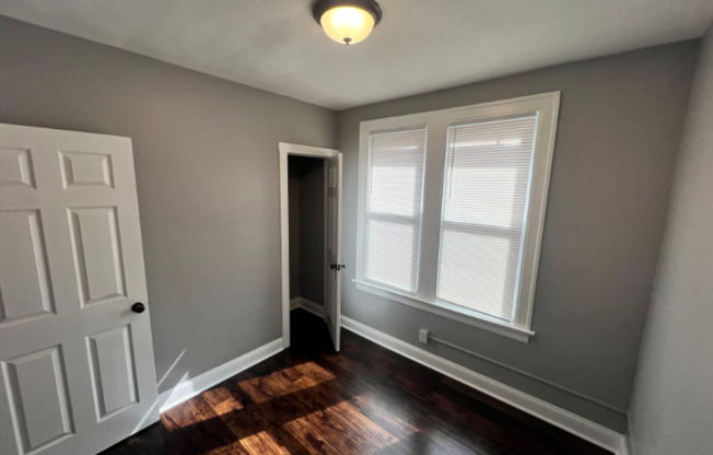 105 W 112 ST