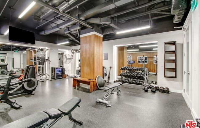 1 bed, 1.5 baths, 1,728 sqft, $7,295, Unit 201