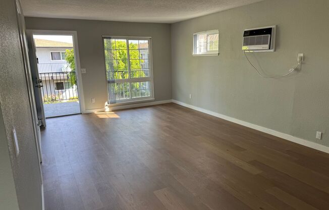 2 beds, 1.5 baths, 866 sqft, $3,010, Unit 810J6