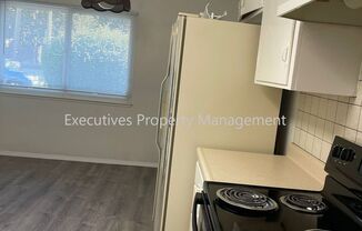 2 beds, 1 bath, $2,350