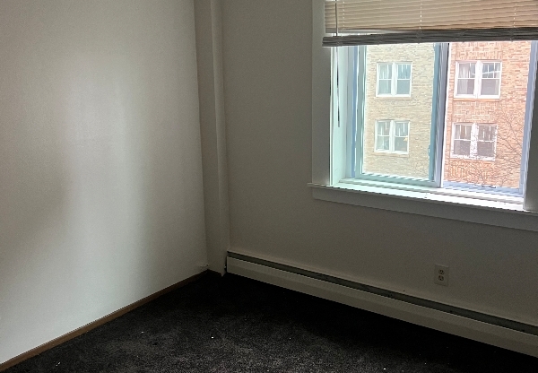 2224 W WISCONSIN AVE