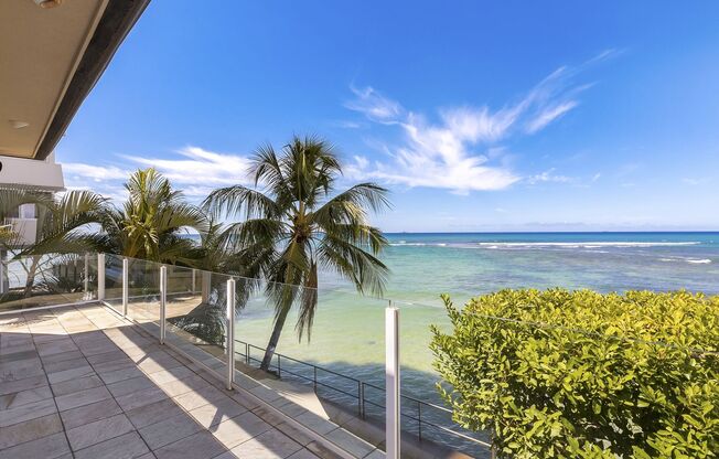 Oceanfront, Diamond Head Surf House