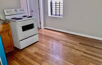 1 bed, 1 bath, 500 sqft, $1,000, Unit #1