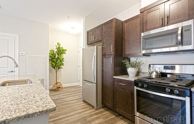 1 bed, 1 bath, 775 sqft, $2,495, Unit 6411