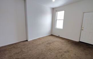 2 beds, 1 bath, $1,195