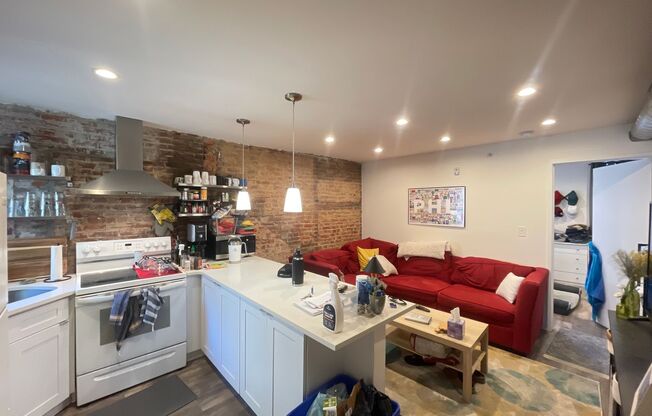 602-604 E. Girard Ave.