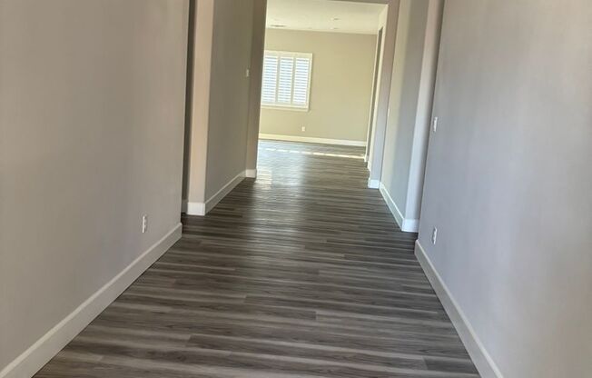 Beautiful 5 bed / 4 bath in Woodland with Solar!