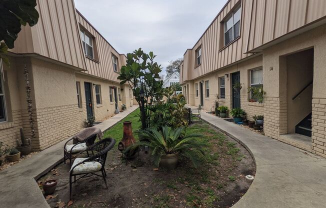 Hamilton House Apartments