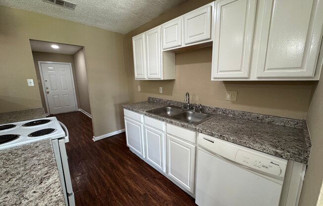 17519 POPPY TRL LN