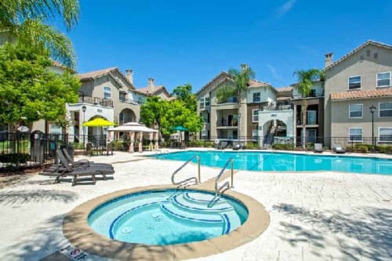 Monte Vista Gardens Apartments