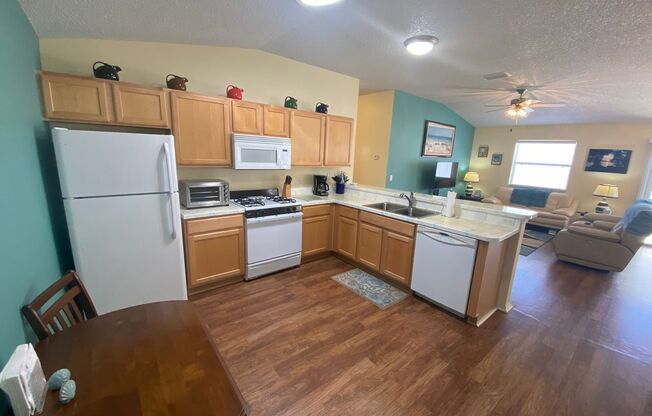 2 beds, 2 baths, $3,000