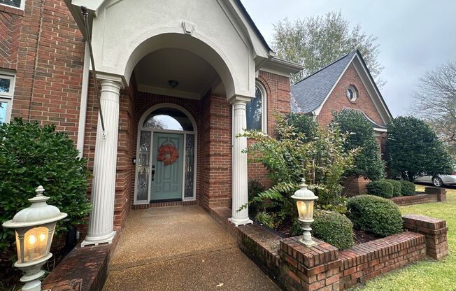 Collierville Home NOW Available on the Golf Course!