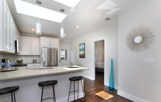 127 PLEASANT ST