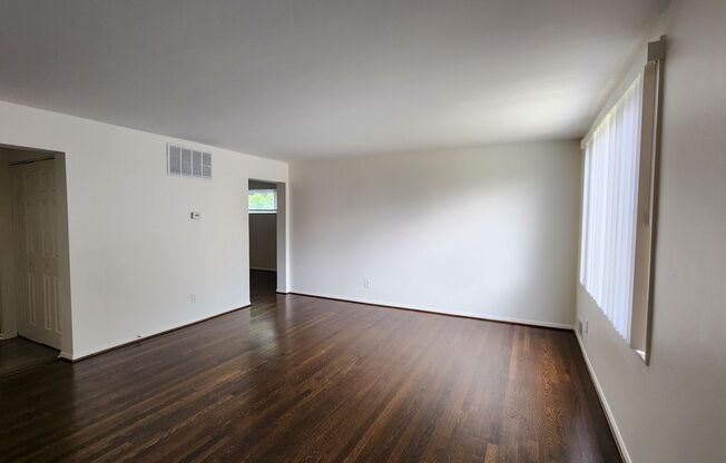 Arlington 3 Level Rowhouse