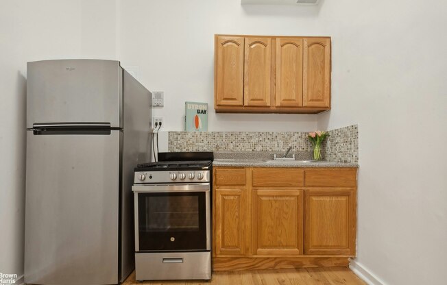 1 bed, 1 bath, $3,300, Unit 1