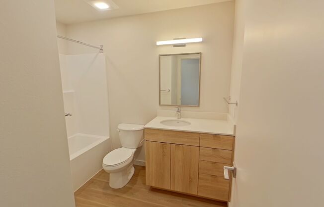 Studio, 1 bath, 314 sqft, $1,250, Unit 212