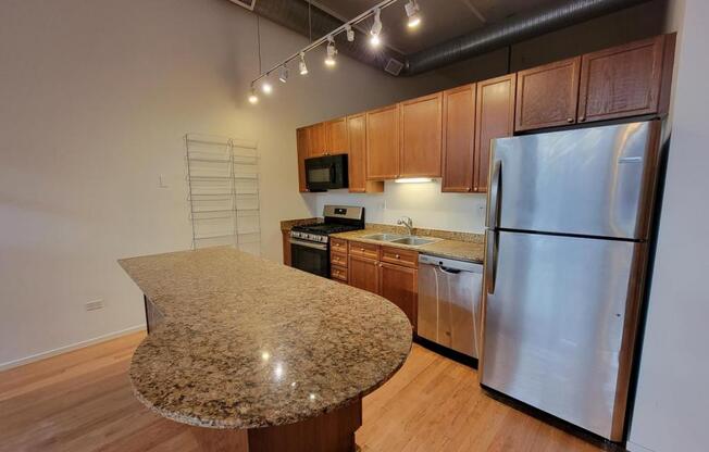 417 S Jefferson St 311B