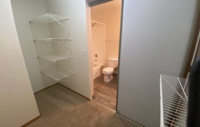 2 beds, 2 baths, 1,062 sqft, $1,995, Unit D301