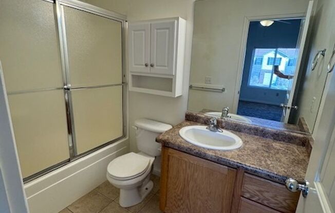 3 beds, 2 baths, $1,448