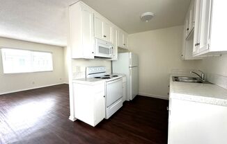 210 Quintard St