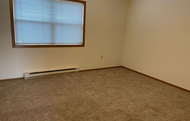 4923 Coventry