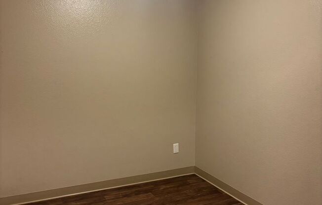 1 bed, 1 bath, 715 sqft, $2,045, Unit 307