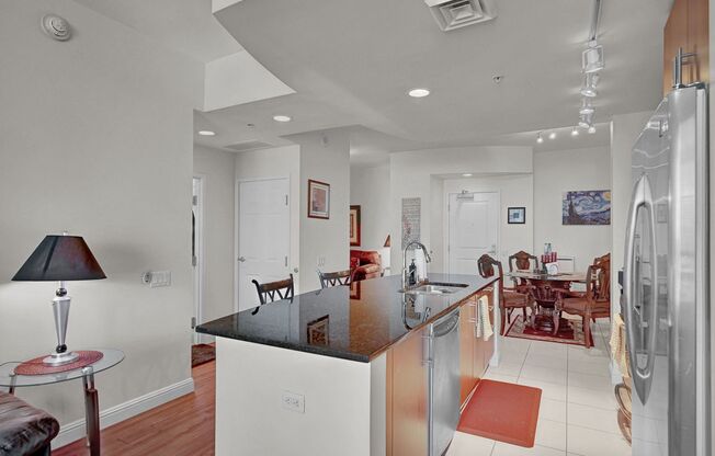 1 bed, 1 bath, $1,925, Unit # 811