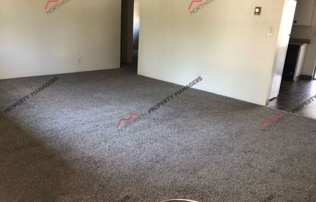 2 beds, 1 bath, 930 sqft, $1,295, Unit #20