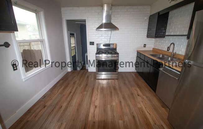 Updated 3BR Kentwood Home with Loft, Stainless Appliances & Private Yard