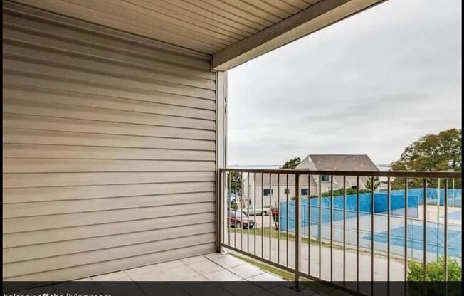 Beautiful Condo Overlooking Lake Ray Hubbard in Chandler's Landing